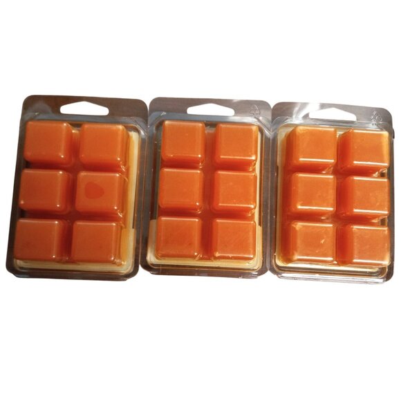 Better Homes & Gardens Farm Apple Pumpkin Scented Wax Cubes 2.5 Oz - Picture 3 of 5